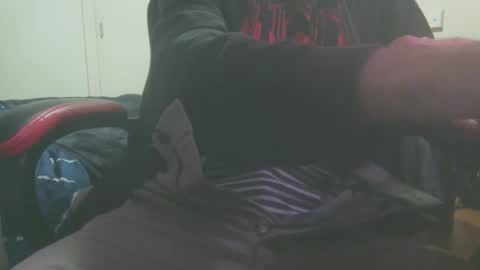 Snapshot of baronminuit69 chatting on 11/10/25, 11:53 baronminuit69 online show from 11/10/25, 11:53