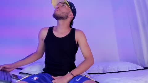 Snapshot of barrymichaels chatting on 02/27/25, 12:02 Bruce online show from 02/27/25, 12:02