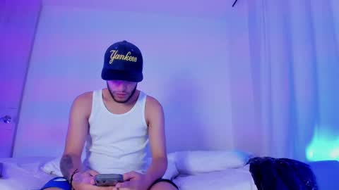 Snapshot of barrymichaels chatting on 09/21/25, 05:42 Bruce online show from 09/21/25, 05:42