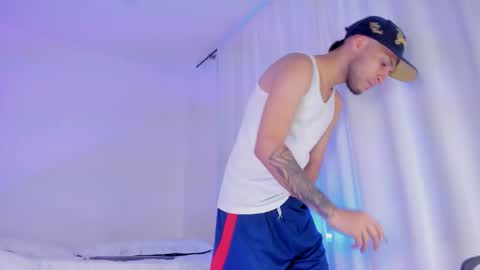 Snapshot of barrymichaels chatting on 10/10/25, 09:14 Bruce online show from 10/10/25, 09:14