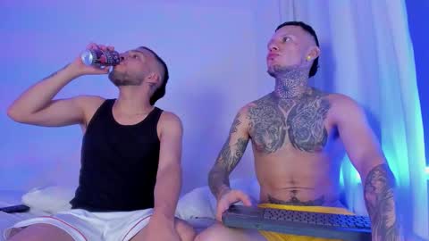 Snapshot of barrymichaels chatting on 11/20/25, 04:56 Bruce online show from 11/20/25, 04:56