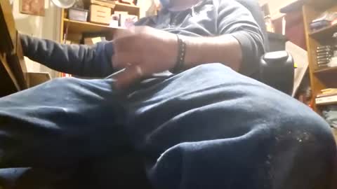 bartender3127 online show from 12/09/24, 09:58