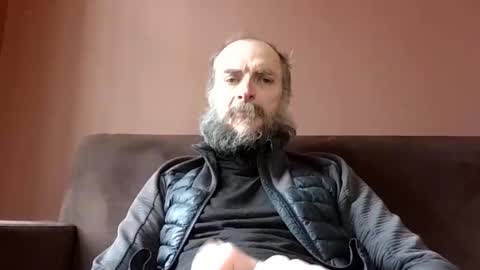 Snapshot of basiccamguy chatting on 03/13/26, 01:29 basiccamguy online show from 03/13/26, 01:29