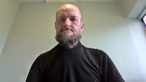 Snapshot of basiccamguy chatting on 04/15/26, 12:23 basiccamguy online show from 04/15/26, 12:23