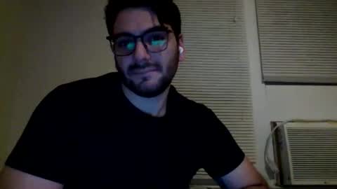 yooitsbasil online show from 09/28/25, 03:45