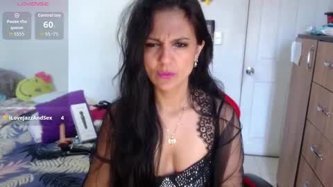 Snapshot of basmahernandez chatting on 03/07/26, 01:41 Besma online show from 03/07/26, 01:41