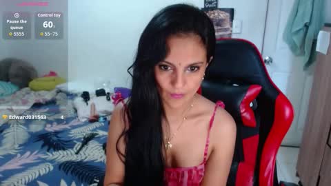 Snapshot of basmahernandez chatting on 03/10/26, 01:05 Besma online show from 03/10/26, 01:05
