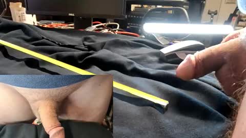 basskep online show from 12/04/25, 10:24