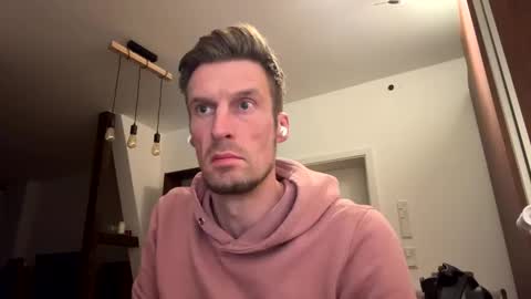 Snapshot of basst23 chatting on 02/17/25, 10:25 basst23 online show from 02/17/25, 10:25