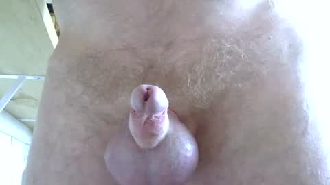 Snapshot of bassx40 chatting on 03/09/25, 05:49 bassx40 online show from 03/09/25, 05:49