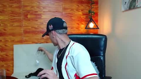 Bastian online show from 12/28/24, 04:19