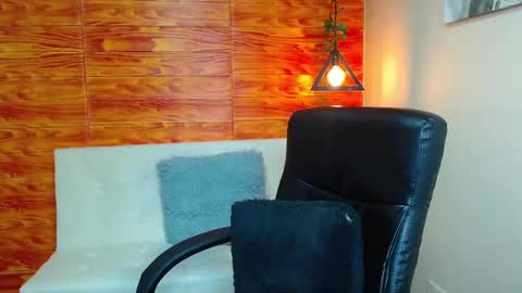 Bastian online show from 01/05/25, 08:21