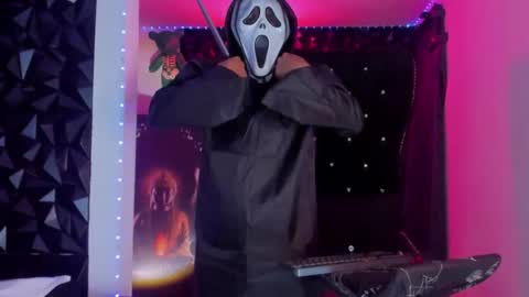 bastian online show from 10/31/25, 05:08