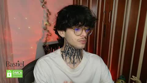 Bastiel online show from 09/26/25, 01:20