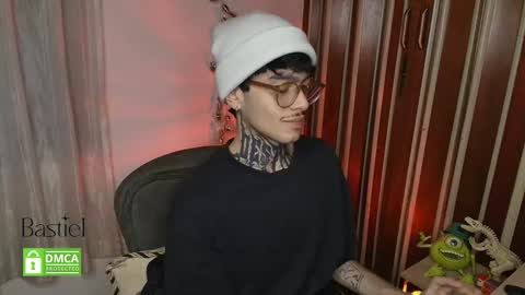 Bastiel online show from 10/17/25, 02:48