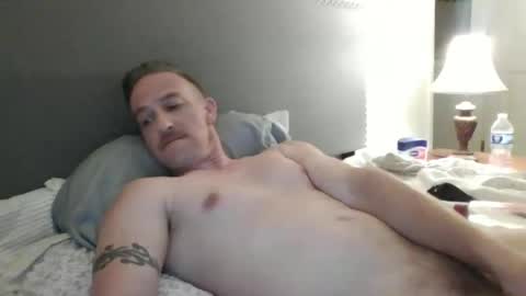 Snapshot of batboy2121 chatting on 04/06/26, 10:11 babtboy2121 online show from 04/06/26, 10:11
