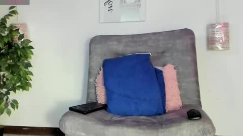 Snapshot of battista_turner chatting on 05/27/26, 08:06 battista online show from 05/27/26, 08:06