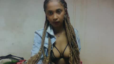 bavianona online show from 10/11/25, 06:12