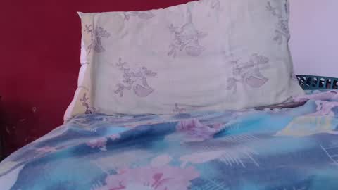 Snapshot of bayonette_black chatting on 12/18/24, 09:29 bayonette_black online show from 12/18/24, 09:29