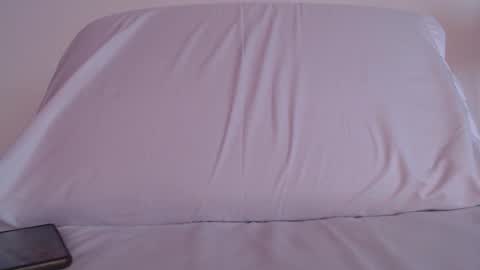 Snapshot of bayonette_black chatting on 10/09/25, 12:03 bayonette_black online show from 10/09/25, 12:03