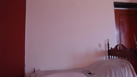 Snapshot of bayonette_black chatting on 10/30/25, 07:36 bayonette_black online show from 10/30/25, 07:36