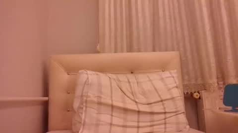 Snapshot of bayto chatting on 01/05/25, 09:25 bayto online show from 01/05/25, 09:25