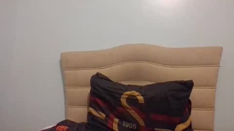 Snapshot of bayto chatting on 01/10/25, 09:20 bayto online show from 01/10/25, 09:20