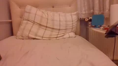 Snapshot of bayto chatting on 01/25/25, 06:13 bayto online show from 01/25/25, 06:13