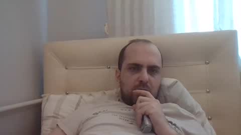 Snapshot of bayto chatting on 02/03/25, 11:09 bayto online show from 02/03/25, 11:09