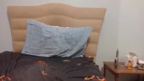 Snapshot of bayto chatting on 02/18/25, 05:53 bayto online show from 02/18/25, 05:53