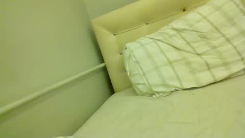 Snapshot of bayto chatting on 09/20/25, 07:48 bayto online show from 09/20/25, 07:48