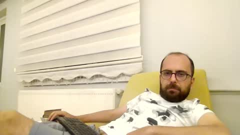 Snapshot of bayto chatting on 09/22/25, 04:53 bayto online show from 09/22/25, 04:53