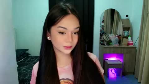 Snapshot of bb__angelxx chatting on 05/09/26, 10:37 Angel online show from 05/09/26, 10:37