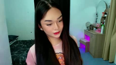 Snapshot of bb__angelxx chatting on 05/20/26, 05:13 Angel online show from 05/20/26, 05:13