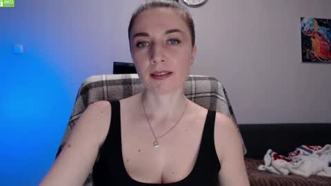 Snapshot of bb__bonami_ chatting on 04/06/26, 02:40 bb__bonami_ online show from 04/06/26, 02:40