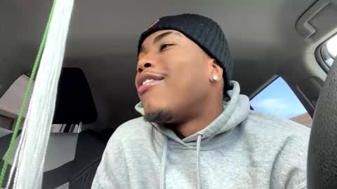 Snapshot of bb_colin chatting on 01/15/25, 06:08 bb_colin online show from 01/15/25, 06:08