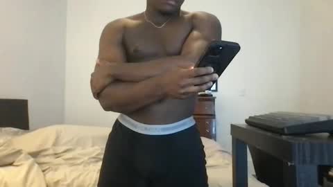 bballer_2002 online show from 09/24/25, 11:19