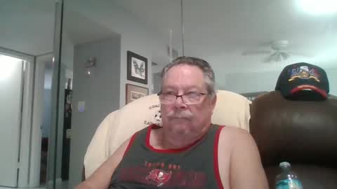Single Grandpa in Florida. Love to C2C and have Fun Privately online show from 10/28/25, 02:42