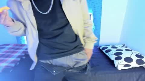 Snapshot of bbc_angels chatting on 10/12/25, 04:00 Bbc angels online show from 10/12/25, 04:00