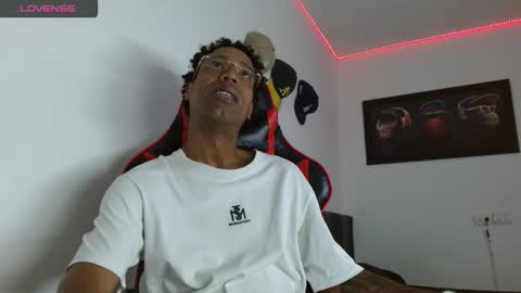 bbc online show from 09/08/25, 04:17