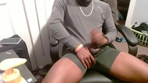 Racks online show from 02/06/25, 01:16