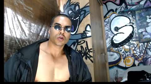 Snapshot of bbc_monster1 chatting on 03/07/26, 03:09 Justin online show from 03/07/26, 03:09