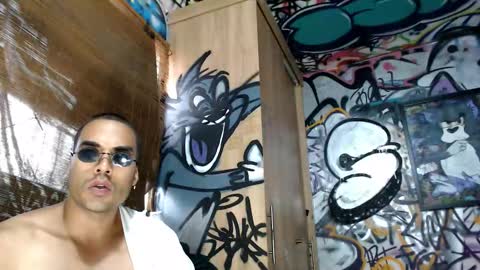 Snapshot of bbc_monster1 chatting on 03/20/26, 07:52 Justin online show from 03/20/26, 07:52