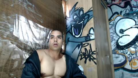 Snapshot of bbc_monster1 chatting on 04/07/26, 07:03 Justin online show from 04/07/26, 07:03