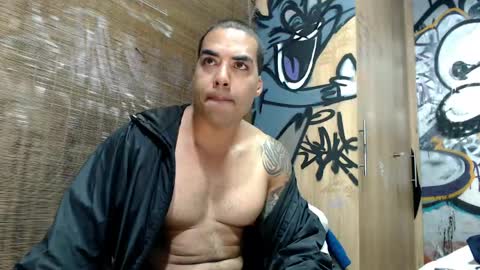 Snapshot of bbc_monster1 chatting on 04/15/26, 11:06 Justin online show from 04/15/26, 11:06