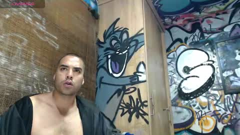 Snapshot of bbc_monster1 chatting on 06/11/26, 02:22 Justin online show from 06/11/26, 02:22