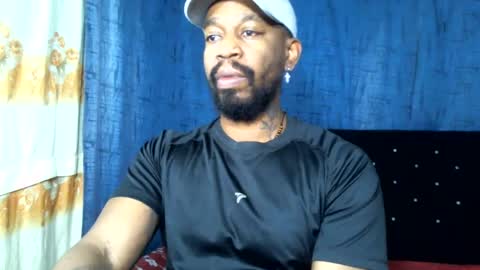 Snapshot of bbc_muscular chatting on 02/09/25, 07:16 camilo online show from 02/09/25, 07:16