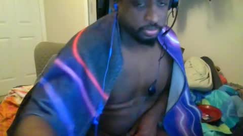 rocker n queen online show from 12/18/24, 06:03