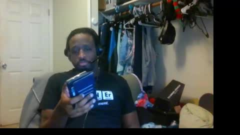 rocker n queen online show from 12/23/24, 05:43