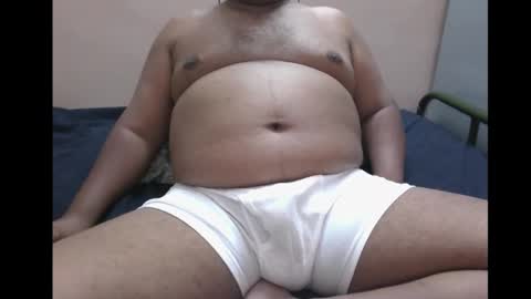 Snapshot of bbcsmith27 chatting on 10/23/25, 08:02 smith online show from 10/23/25, 08:02